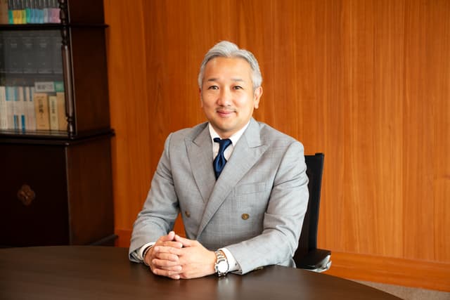 大阪で50年の実績を糧に、保険業界の未来と地位向上を創造する