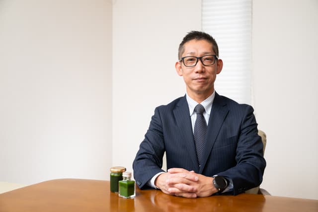緑茶×テクノロジーで新たな価値を拓く。受け継いだ挑戦心で世界へ