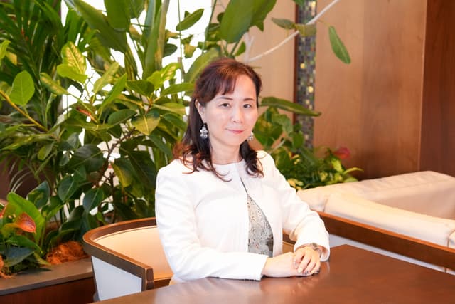 対話で組織と個の可能性を最大化。顧客がファンになり、リピートと紹介が続く組織を育てる