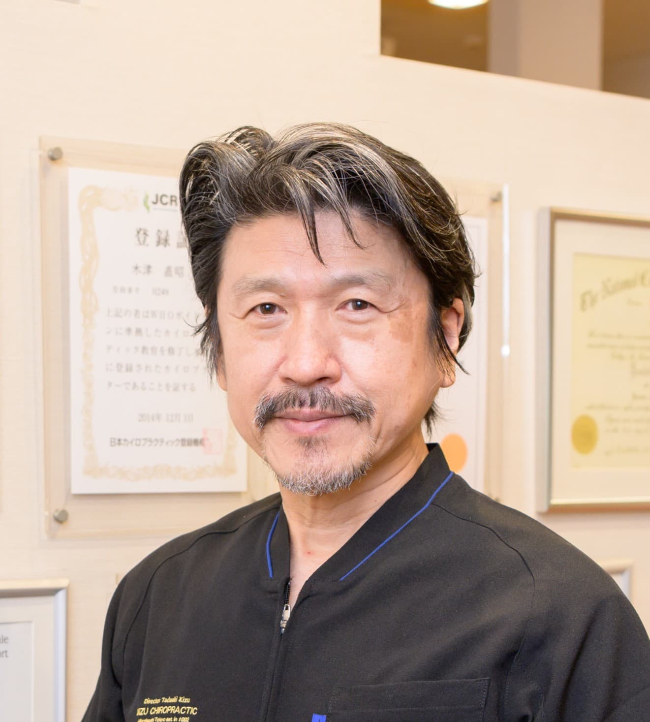 木津 直昭