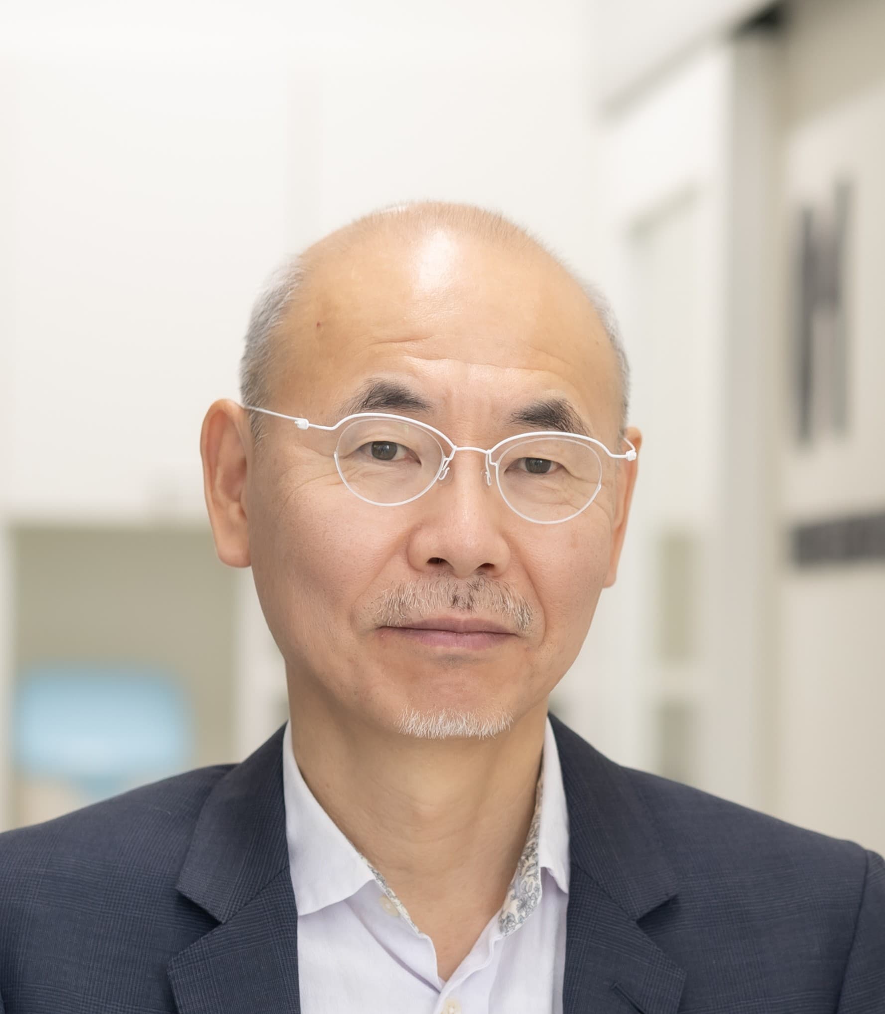 西塔 治